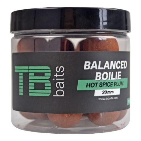 TB Baits Vyvážené Boilie Balanced + Atraktor Hot Spice Plum 100 g 20mm